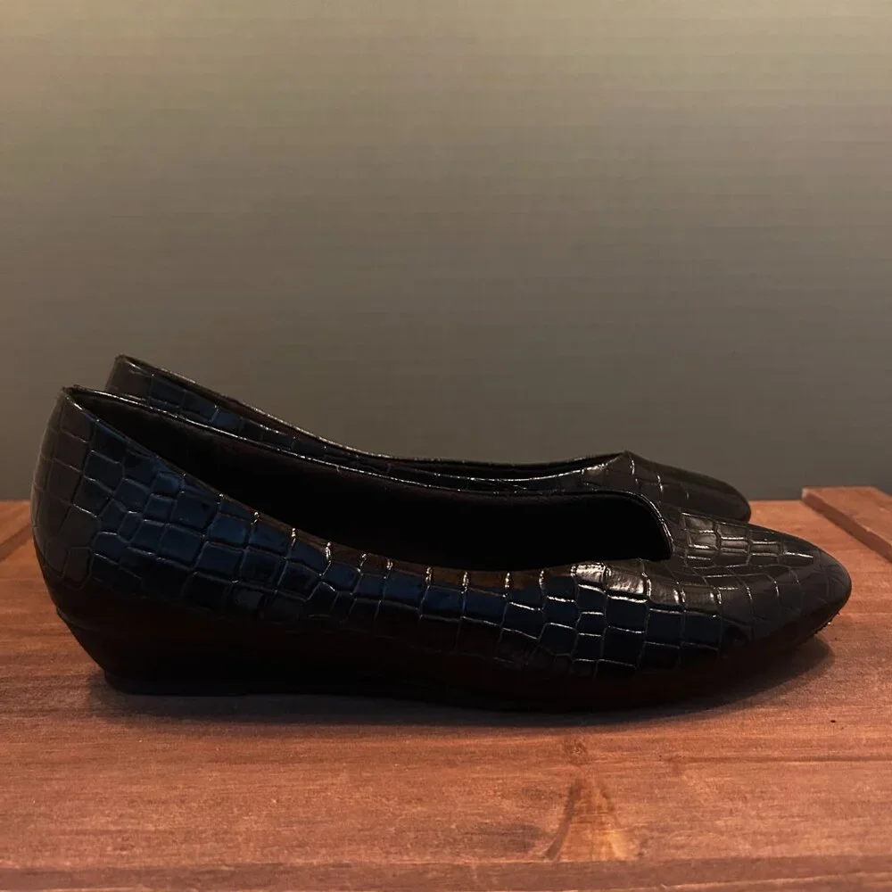 Angel Steps Womens Black Flats Faux Leather Career Casual Size 9.5M